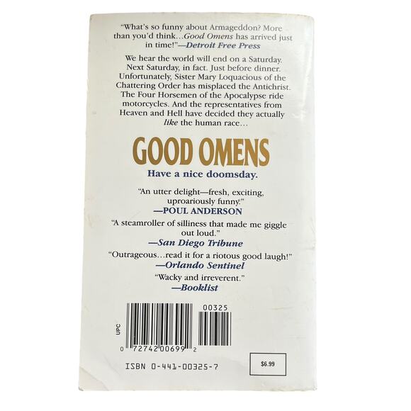 Good Omens - Neil Gaiman & Terry Pratchett - 1996 Ace Books Paperback - Good - Picture 2 of 5